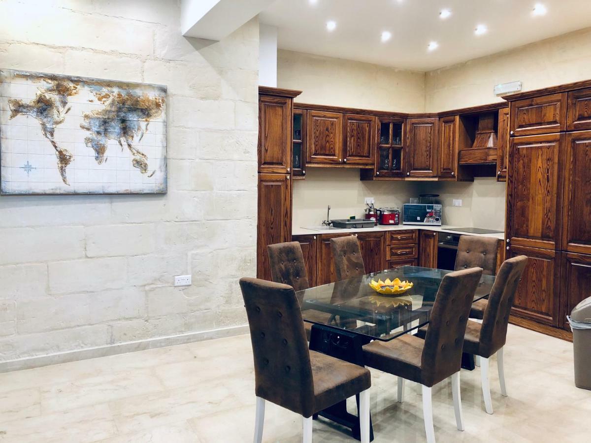 Modern Maltese House Villa Sliema Buitenkant foto
